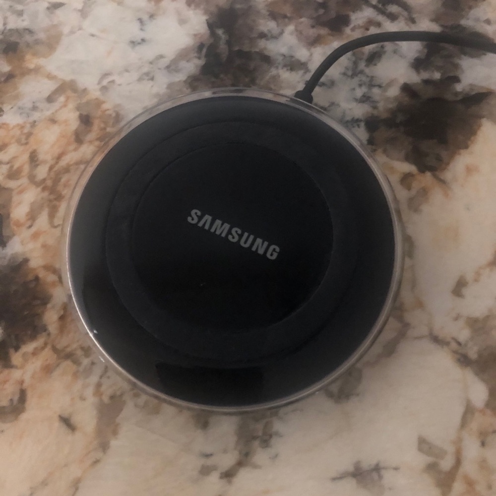 Samsung wireless charger